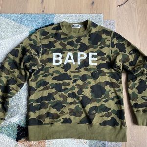 BAPE - Mens XL Camo print crewneck